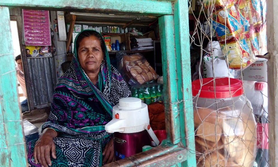 রোকেয়া বেগম এক সংগ্রামী মায়ের জীবনগাঁথা