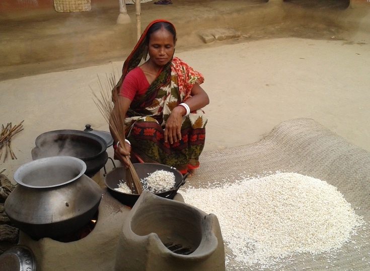 হাতের ভাজা মুড়ি