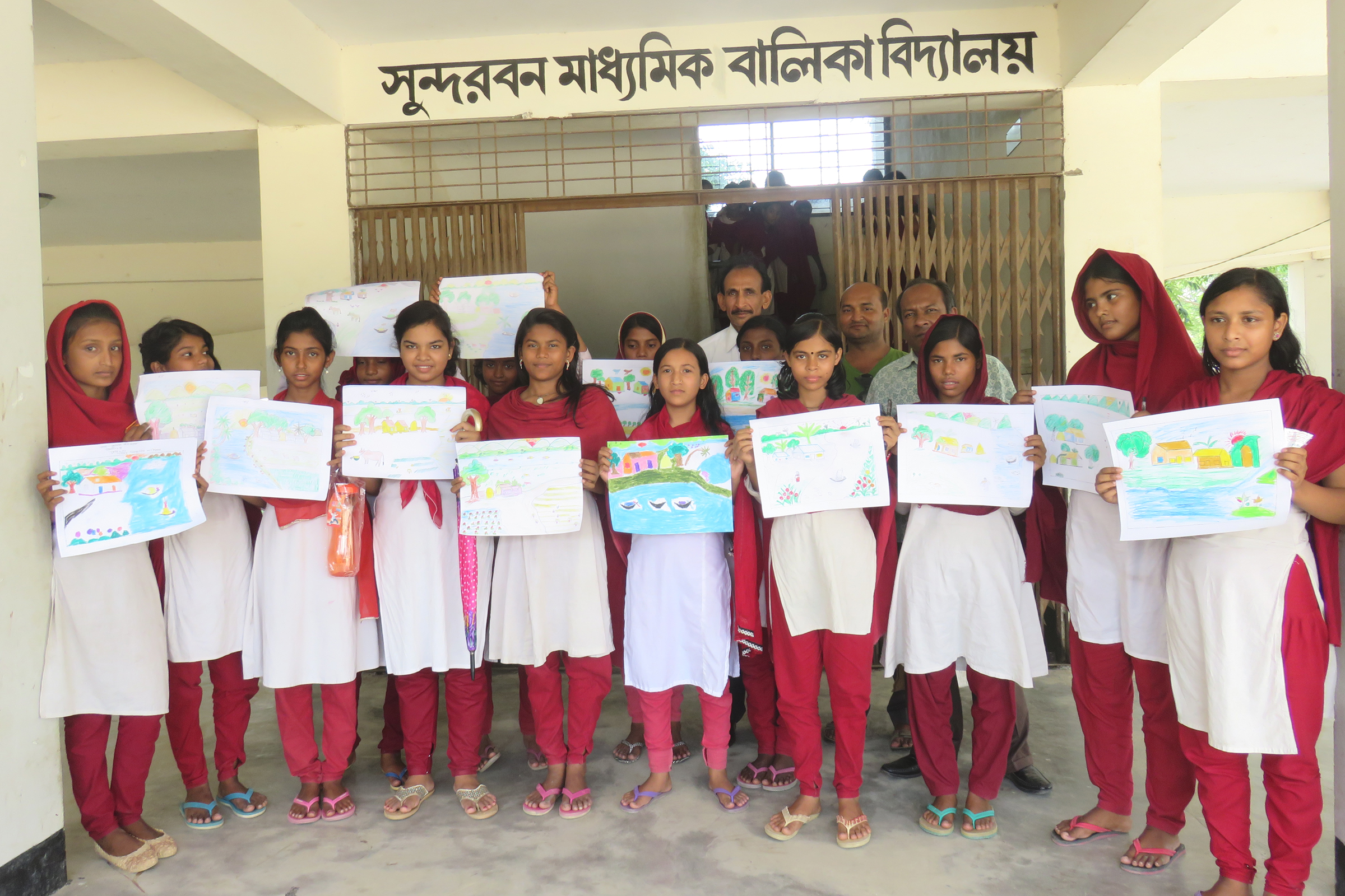 তুলির আঁচড়ে প্রাণ ও প্রকৃতি