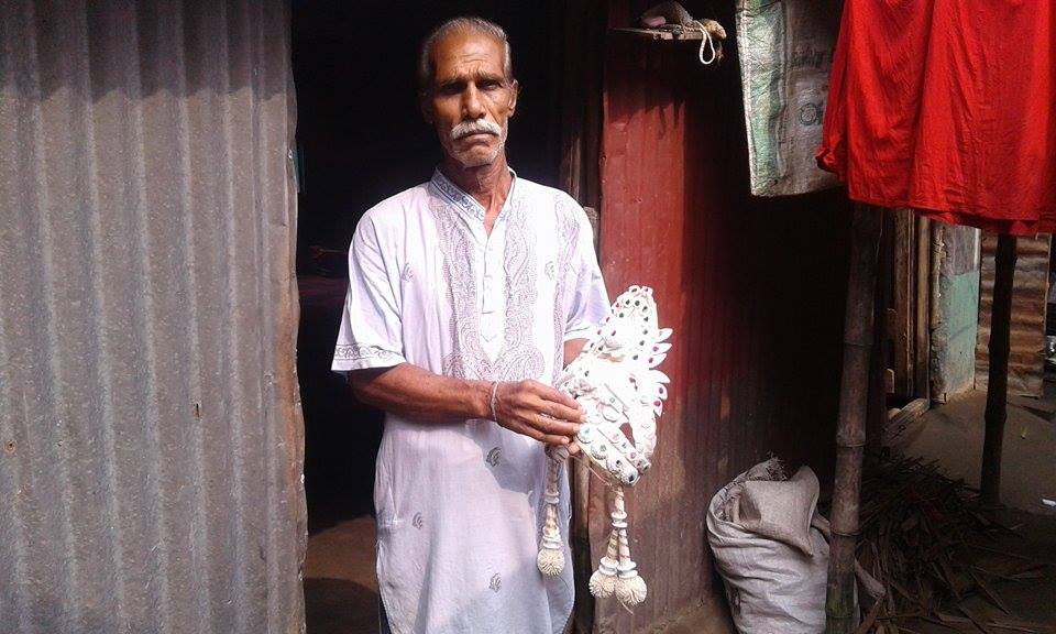 পেশার ভবিষ্যত নিয়ে শঙ্কায় ফুল সোলার কারিগররা