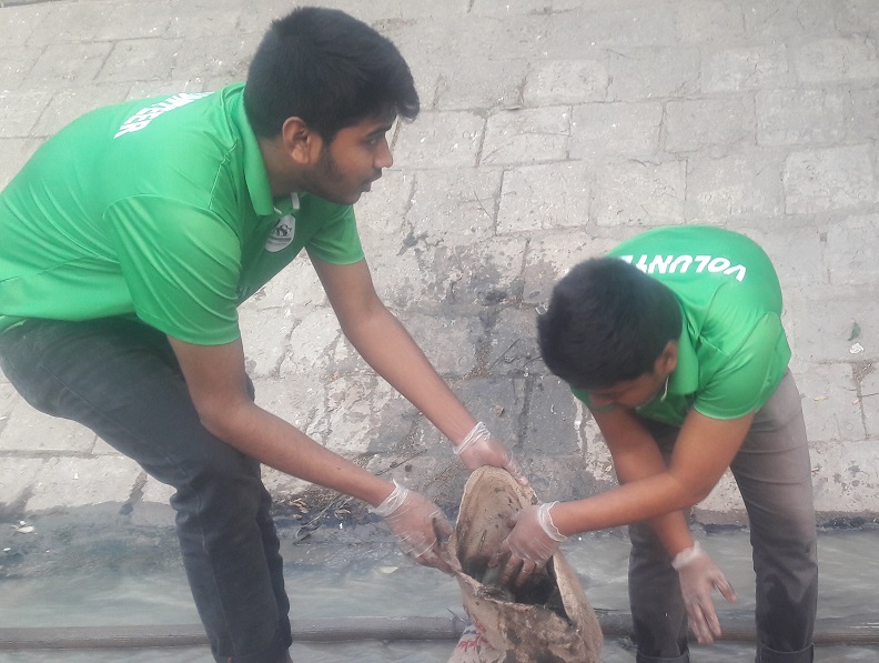 ভালোবাসা দিবসে পদ্মা নদীর প্রতি ভালোবাসা