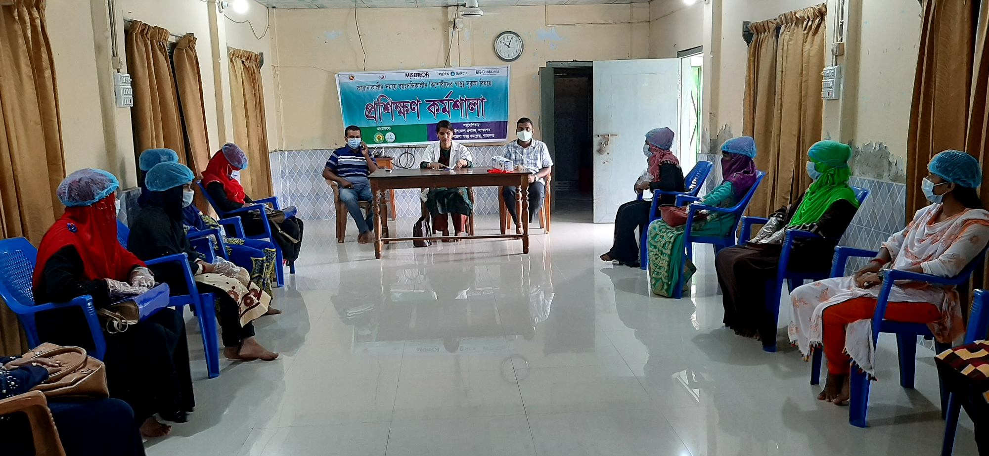 শ্যামনগরে বয়োঃসন্ধিকালীন বিষয়ক প্রশিক্ষণ কর্মশালা অনুষ্ঠিত