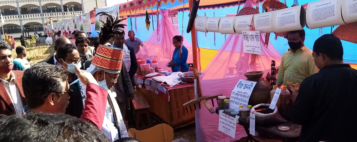 কলমাকান্দায় আয়োজিত মেলায় ‘বহুত্ববাদী সমাজ উন্নয়ন কেন্দ্র’র স্টল প্রশংসা কুড়িয়েছে