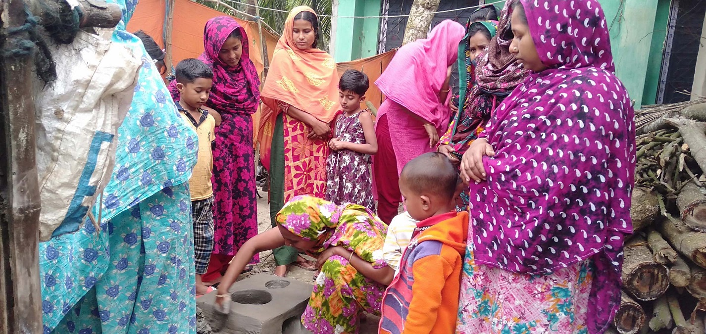 স্বাস্থ্য ঝুঁকি এড়াতে পরিবেশবান্ধব চুলা ব্যবহার করি