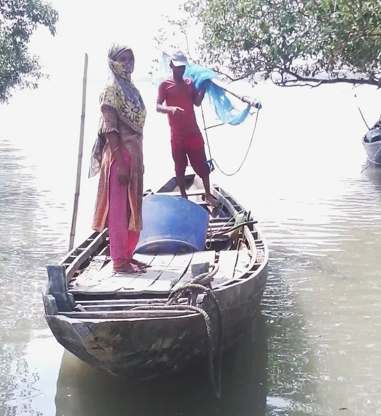 জাল জলে জীবন চলে