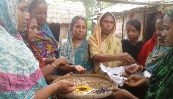 নগুয়া গ্রাম মানুষের কাছে প্রেরণা