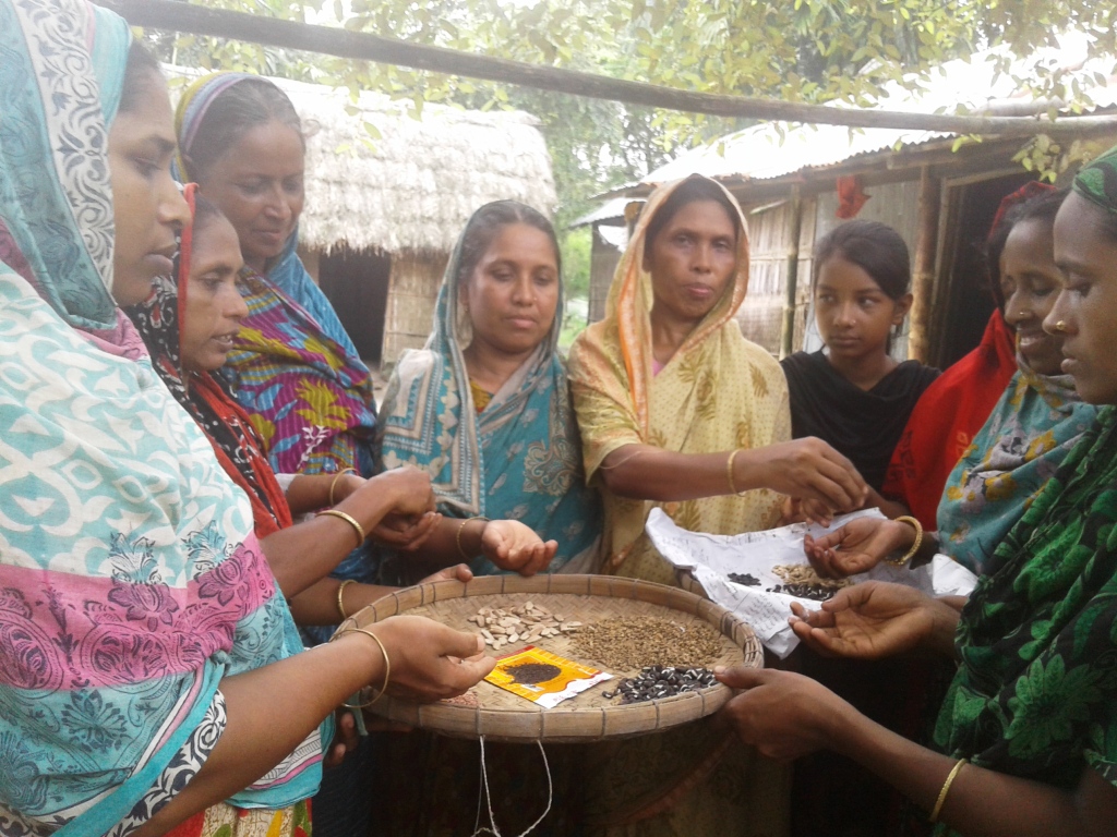 নগুয়া গ্রাম মানুষের কাছে প্রেরণা