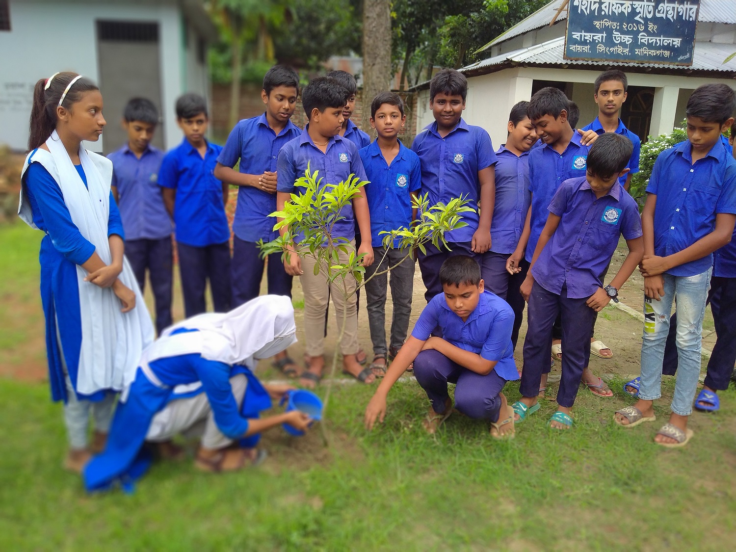 আমাদের পরিবেশ রাখিব নির্মল
