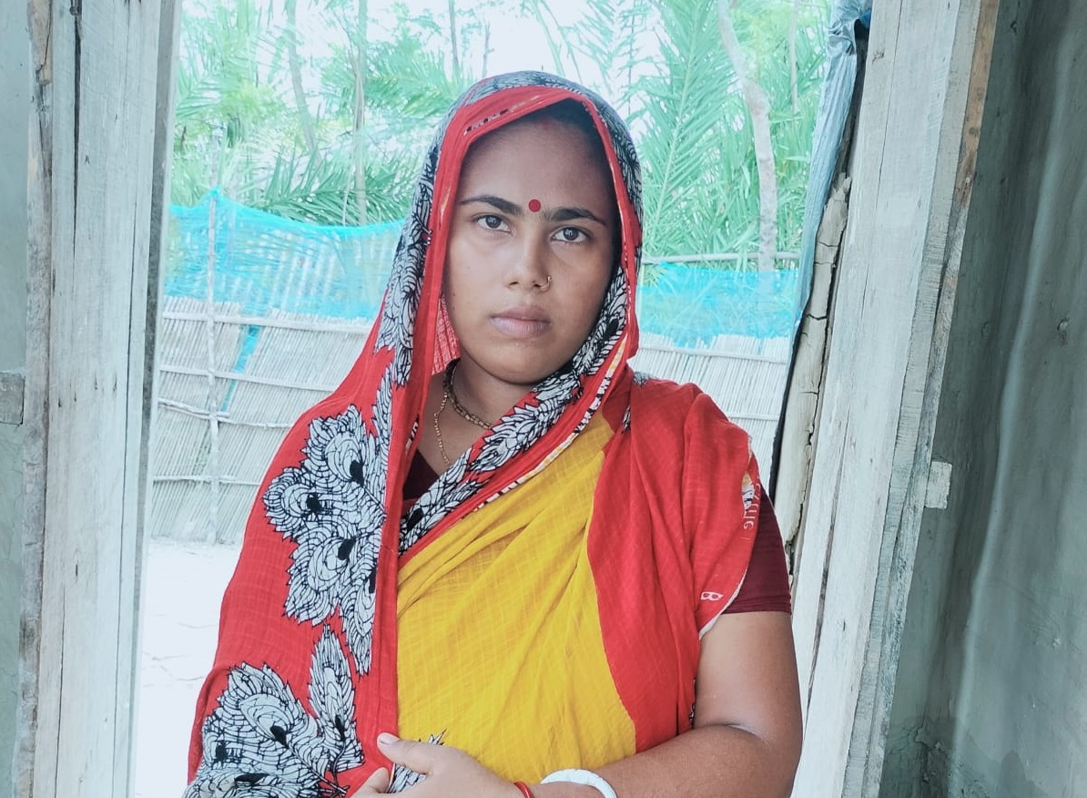 মাতৃত্বকালীন ভাতা কার্ড পেয়ে খুব খুশি সৌমিত্রা রানী