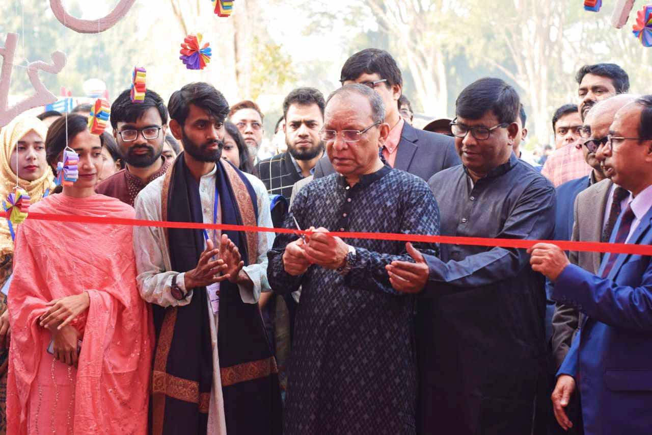বই মেলায় সংগৃহীত অর্থ সুবিধাবঞ্চিত শিশুদের শিক্ষায় ব্যয় হবে