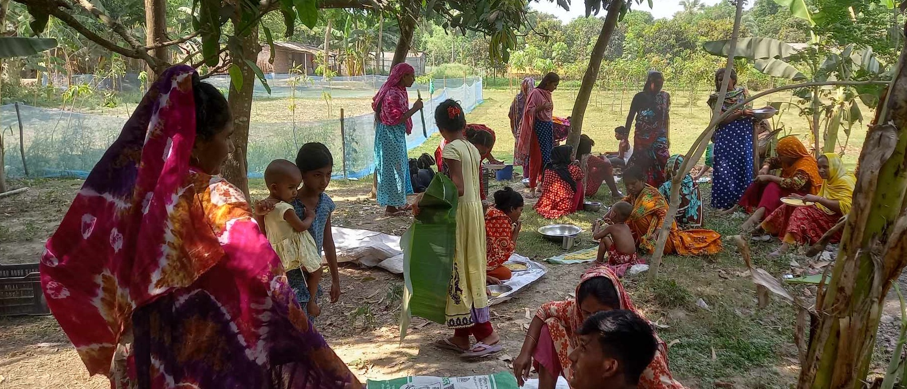 তীব্র তাপদাহে বিপর্যস্ত জনজীবন